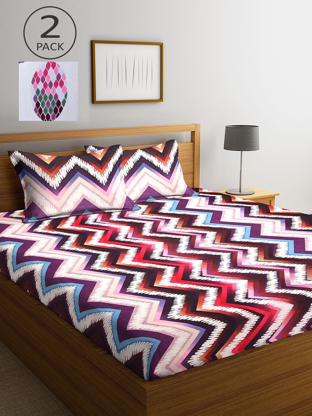 

KLOTTHE White & Pink Geometric 210 TC 2 King Bedsheet with 4 Pillow Covers