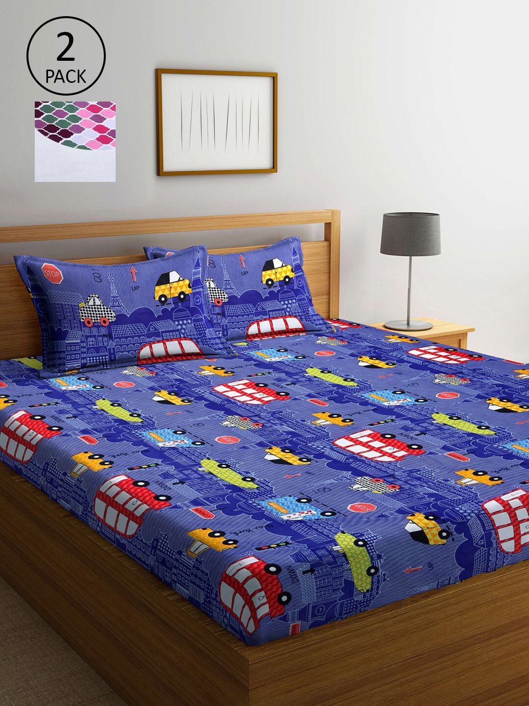 

KLOTTHE Blue & White Graphic 210 TC 2 King Bedsheets with 4 Pillow Covers