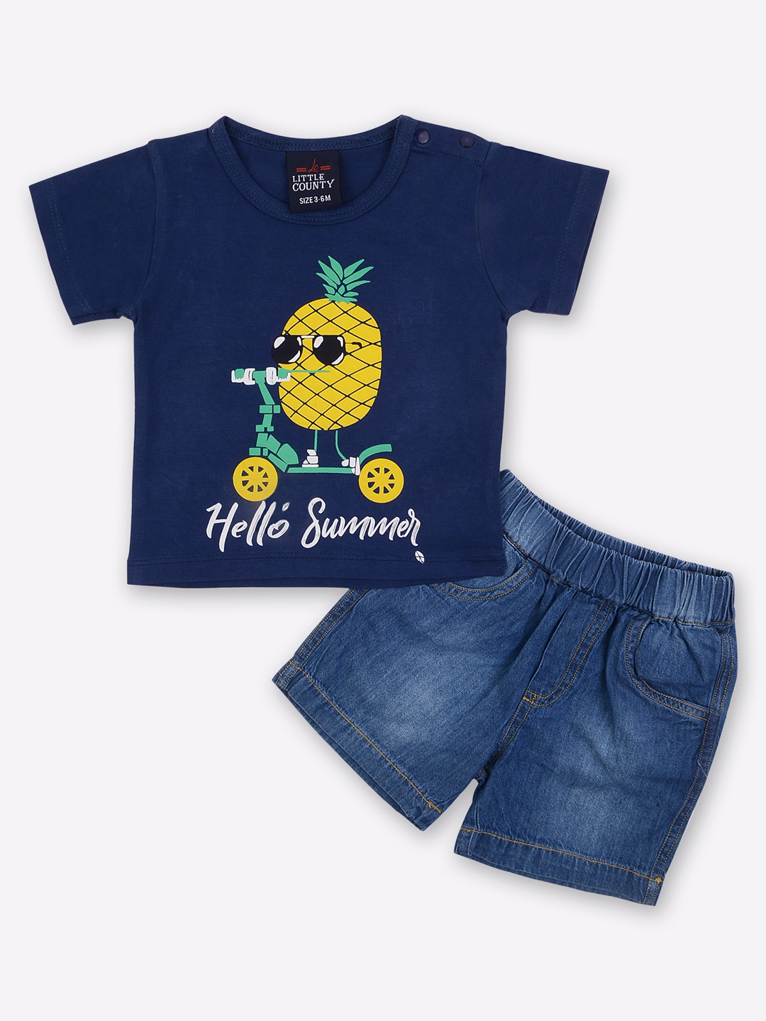 

Little County Boys Navy Blue Printed T-shirt with Shorts