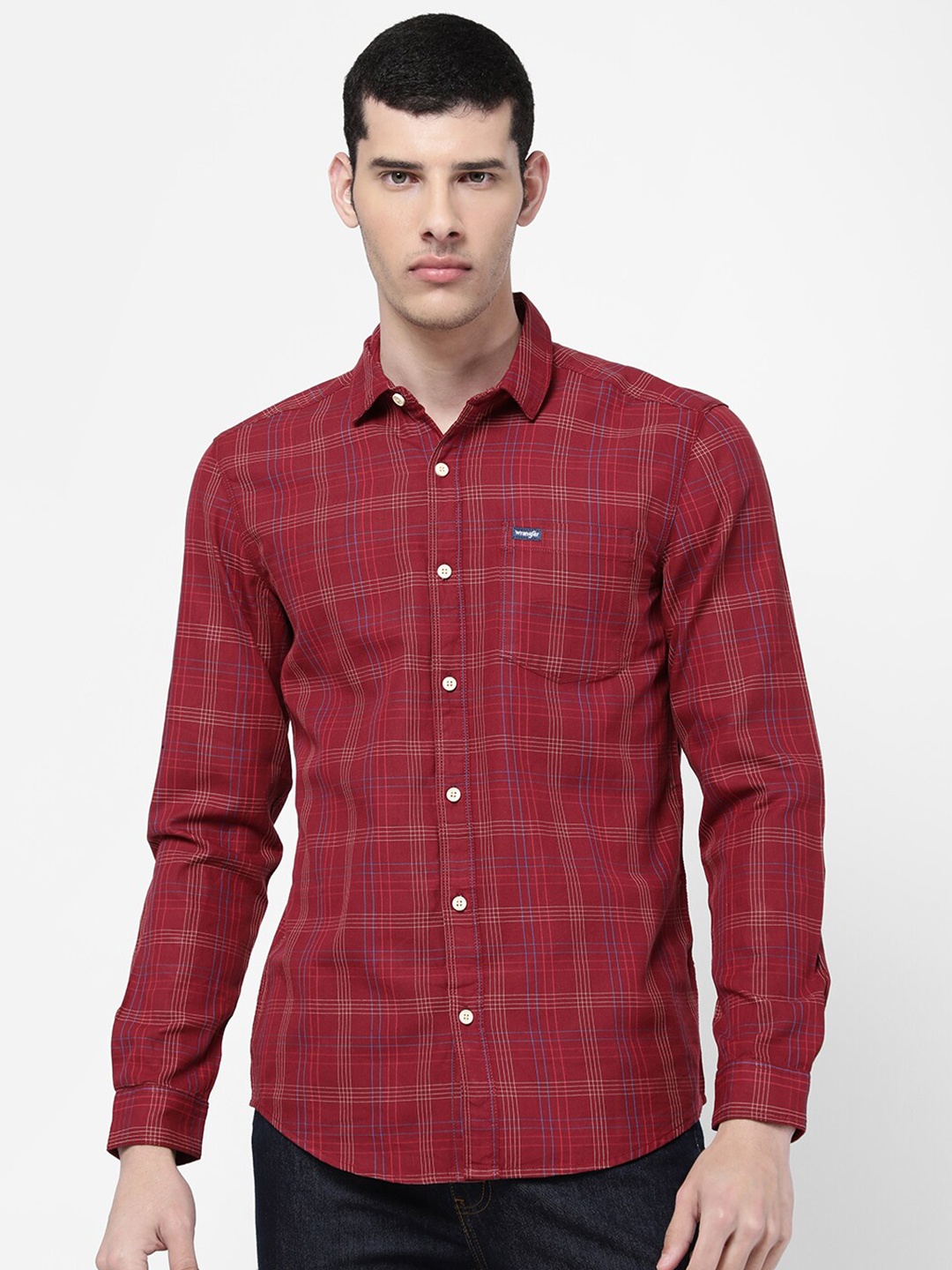 

Wrangler Men Red Slim Fit Checked Casual Shirt