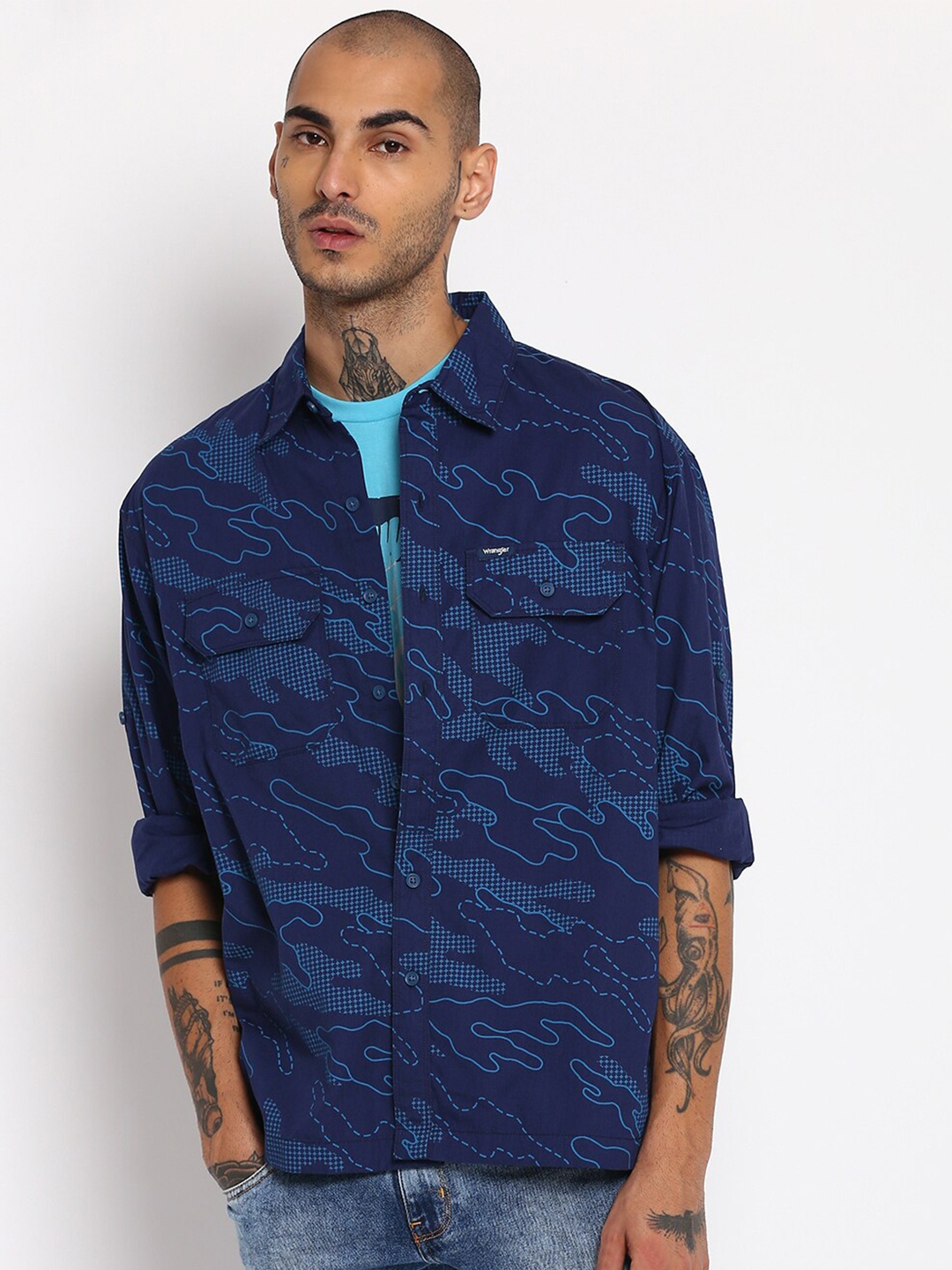 

Wrangler Men Blue Printed Casual Shirt