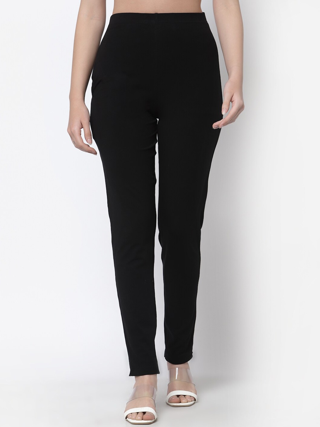 

Prag & Co Women Black Solid Regular Fit Cotton Track Pants