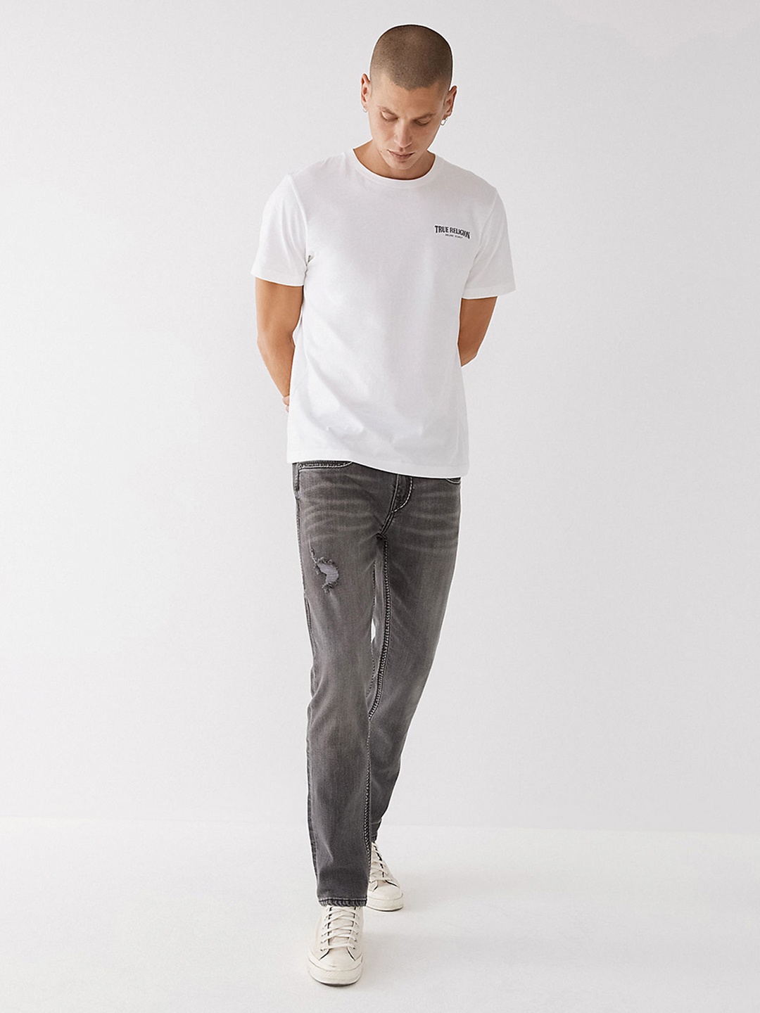 

True Religion Men Big QT Rocco Slim Fit Low Distress Heavy Fade Jeans, Grey
