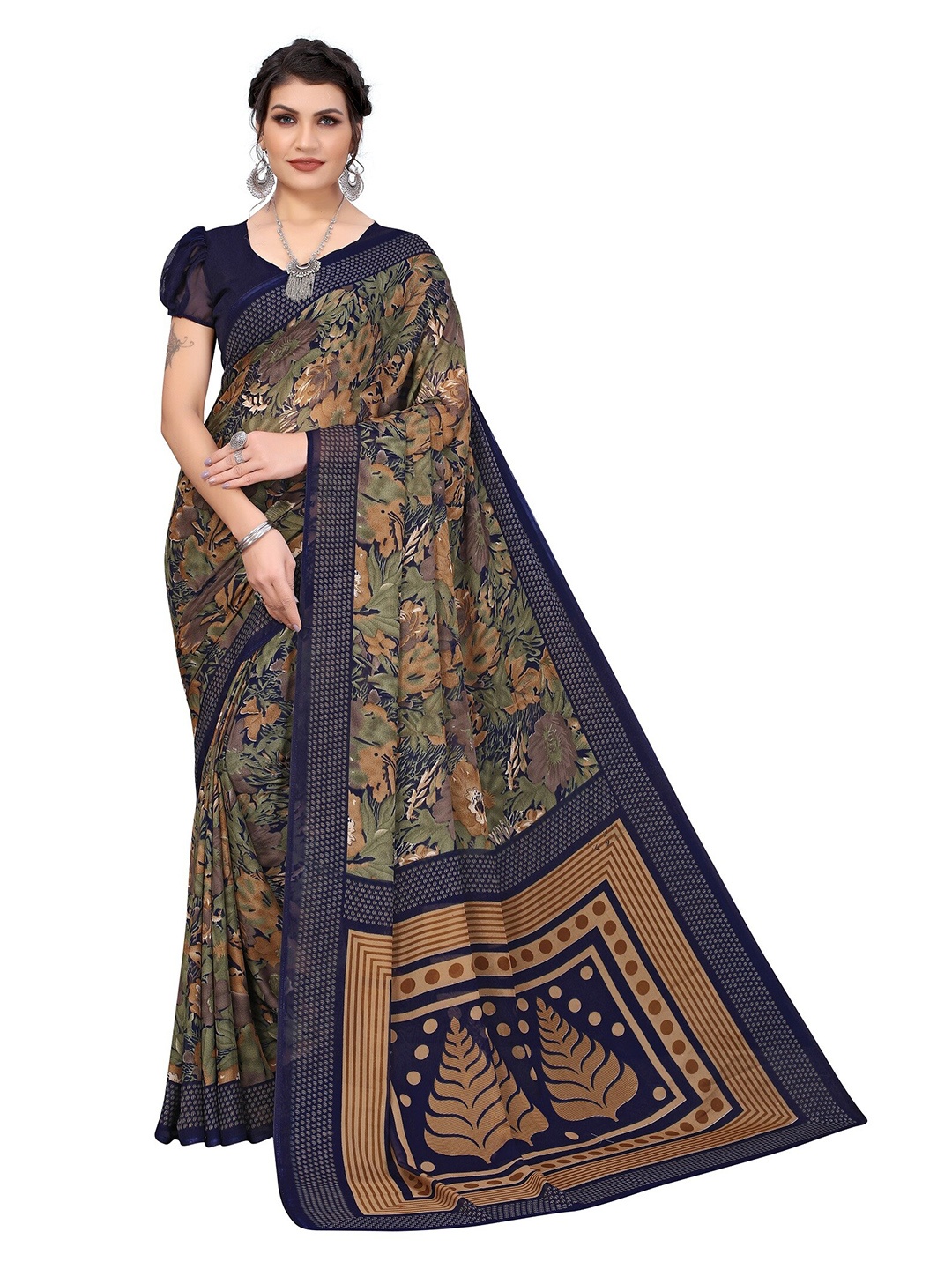 

Yashika Navy Blue & Brown Floral Printed Saree