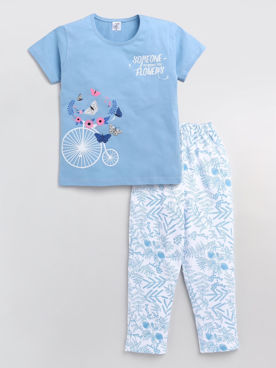 

Todd N Teen Girls Blue & White Printed Pure Cotton Night Suit