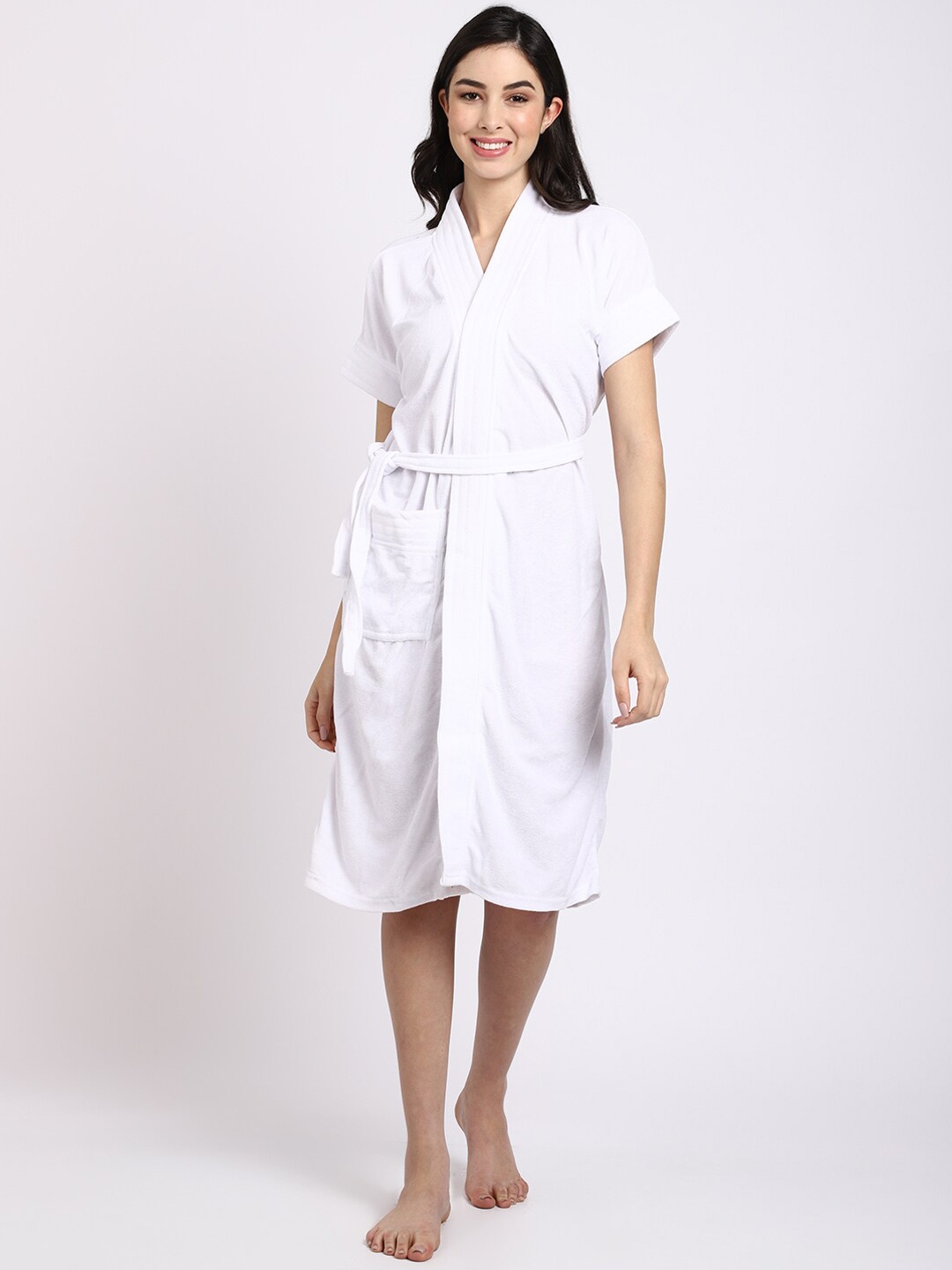 

ELEVANTO Women White Solid Bath Robe With Belt