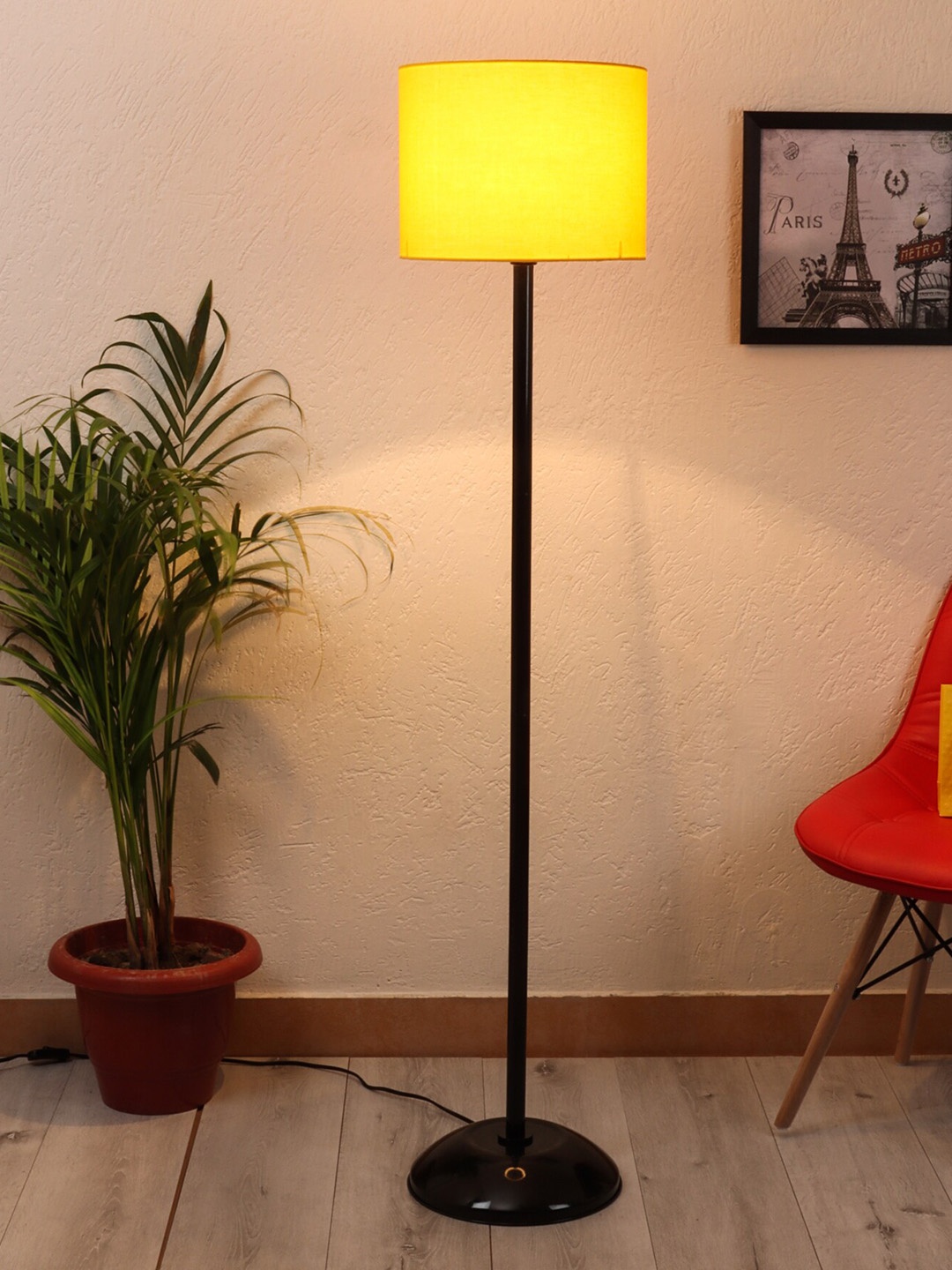 

BEVERLY STUDIO Yellow & Black 12 Inches Drum Metal Floor Lamp