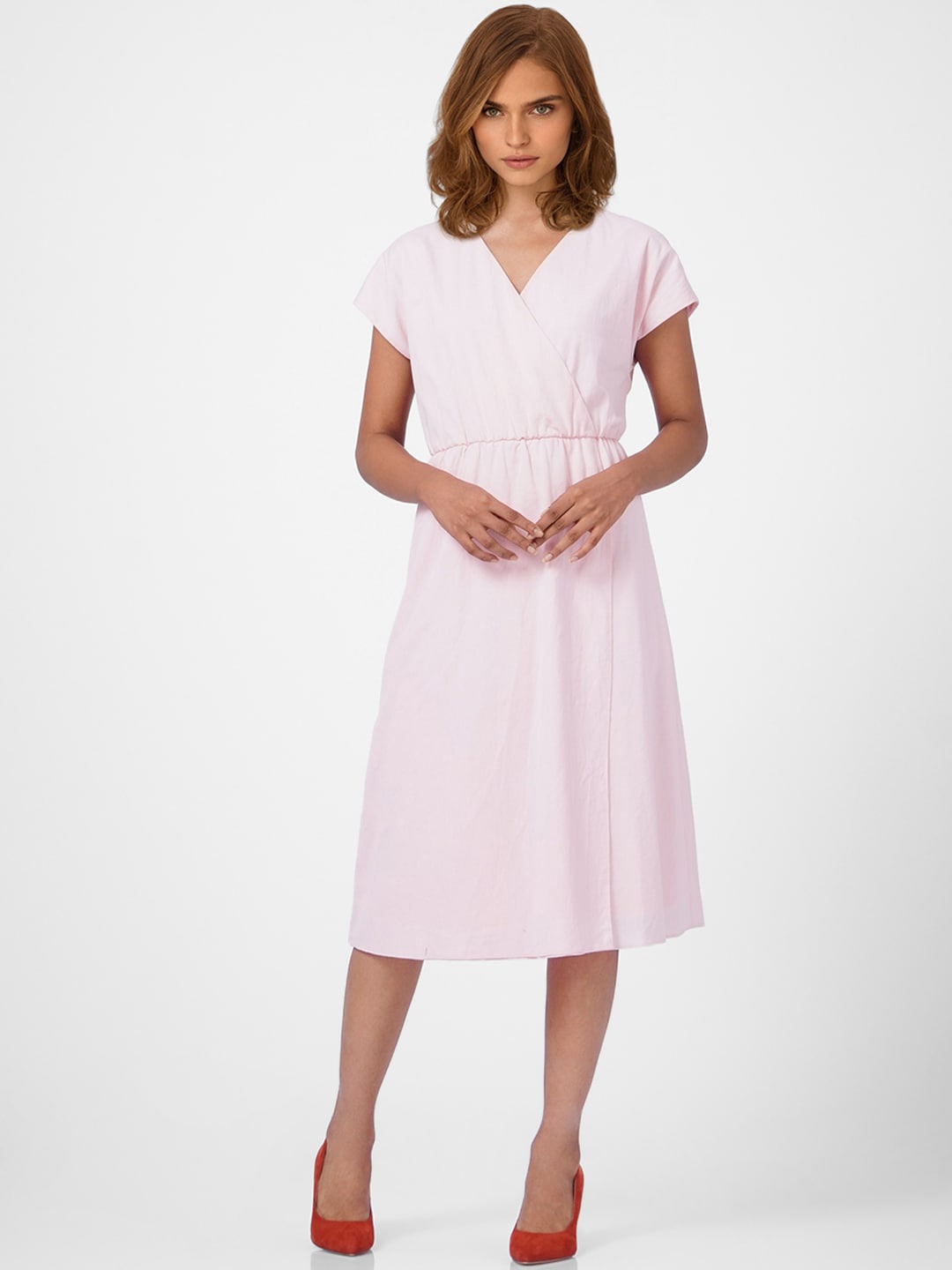 

Vero Moda Pink Wrap Midi Dress