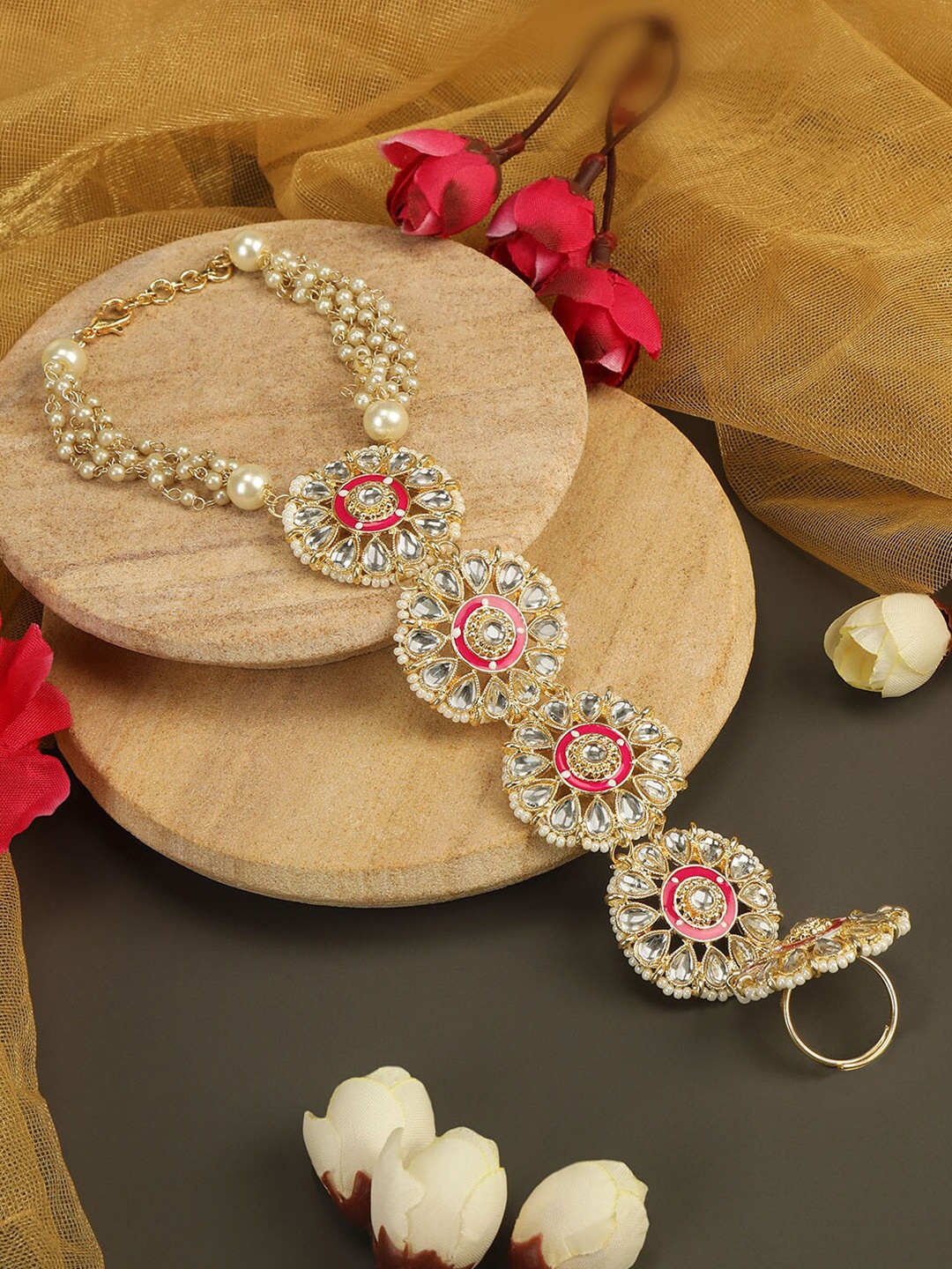 

AccessHer Women Gold-Toned & Pink Brass Kundan Enamelled Gold-Plated Ring Bracelet
