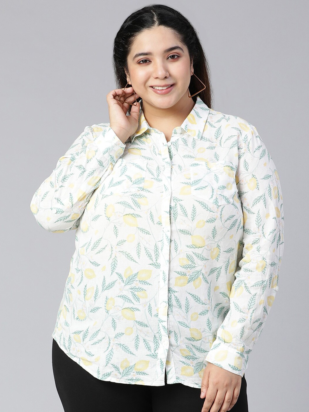 

Oxolloxo Plus Size Women Purple Classic Floral Printed Casual Shirt