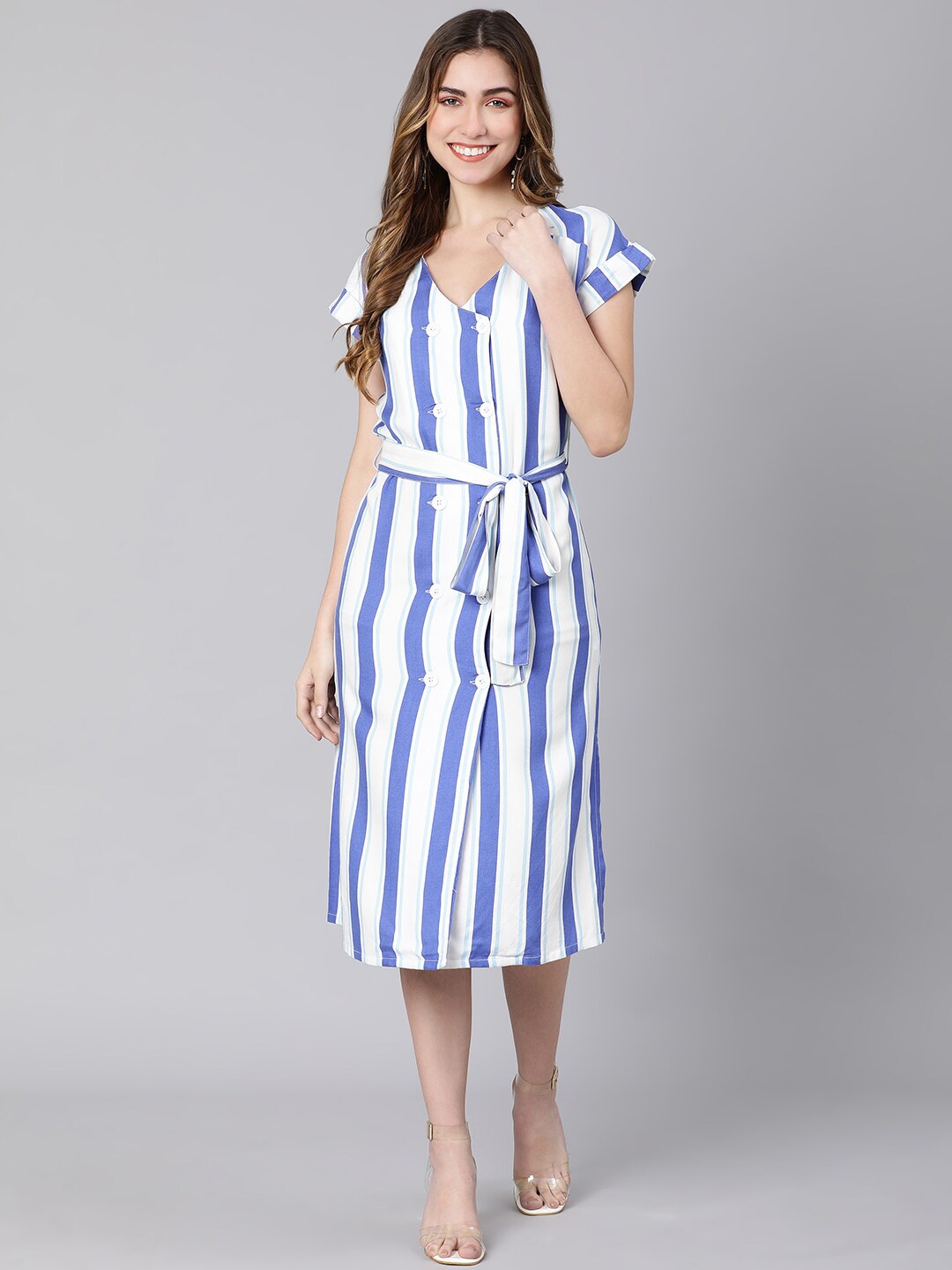 

Oxolloxo Women Blue & White Striped Crepe Midi Dress