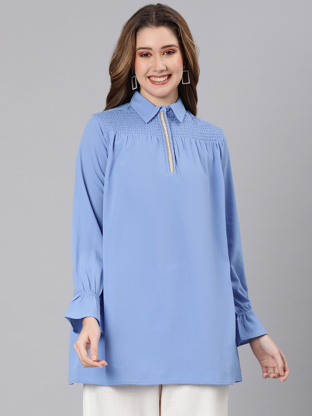 

Oxolloxo Women Blue Smocked Top