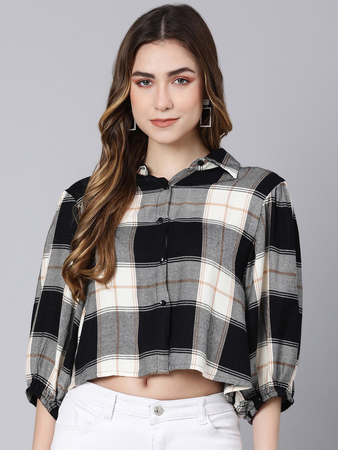 

Oxolloxo Women Black Classic Tartan Checked Casual Shirt