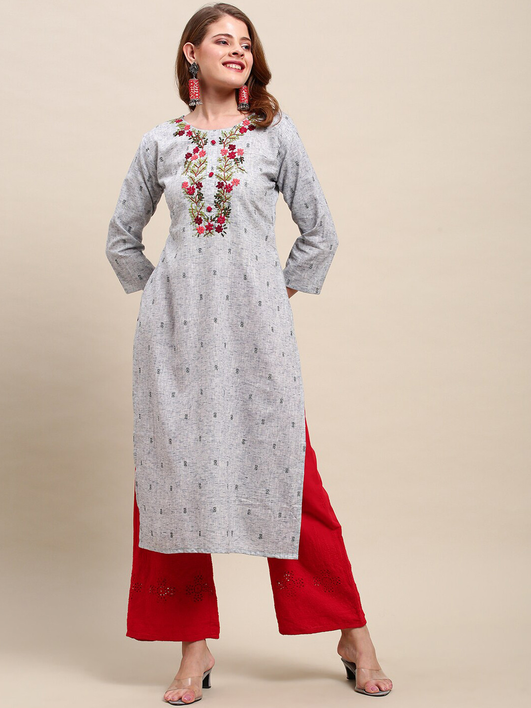 

FASHOR Women Blue Floral Printed Thread Work Dobby Kurta
