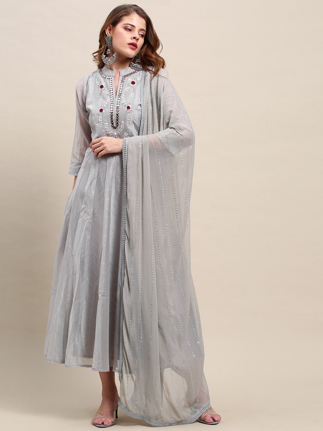 

FASHOR Women Grey Ethnic Motifs Embroidered Ethnic Maxi Dress with Dupatta
