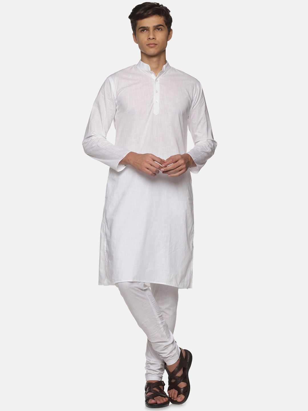 

Sethukrishna Men White Pure Cotton Kurta with Pyjamas