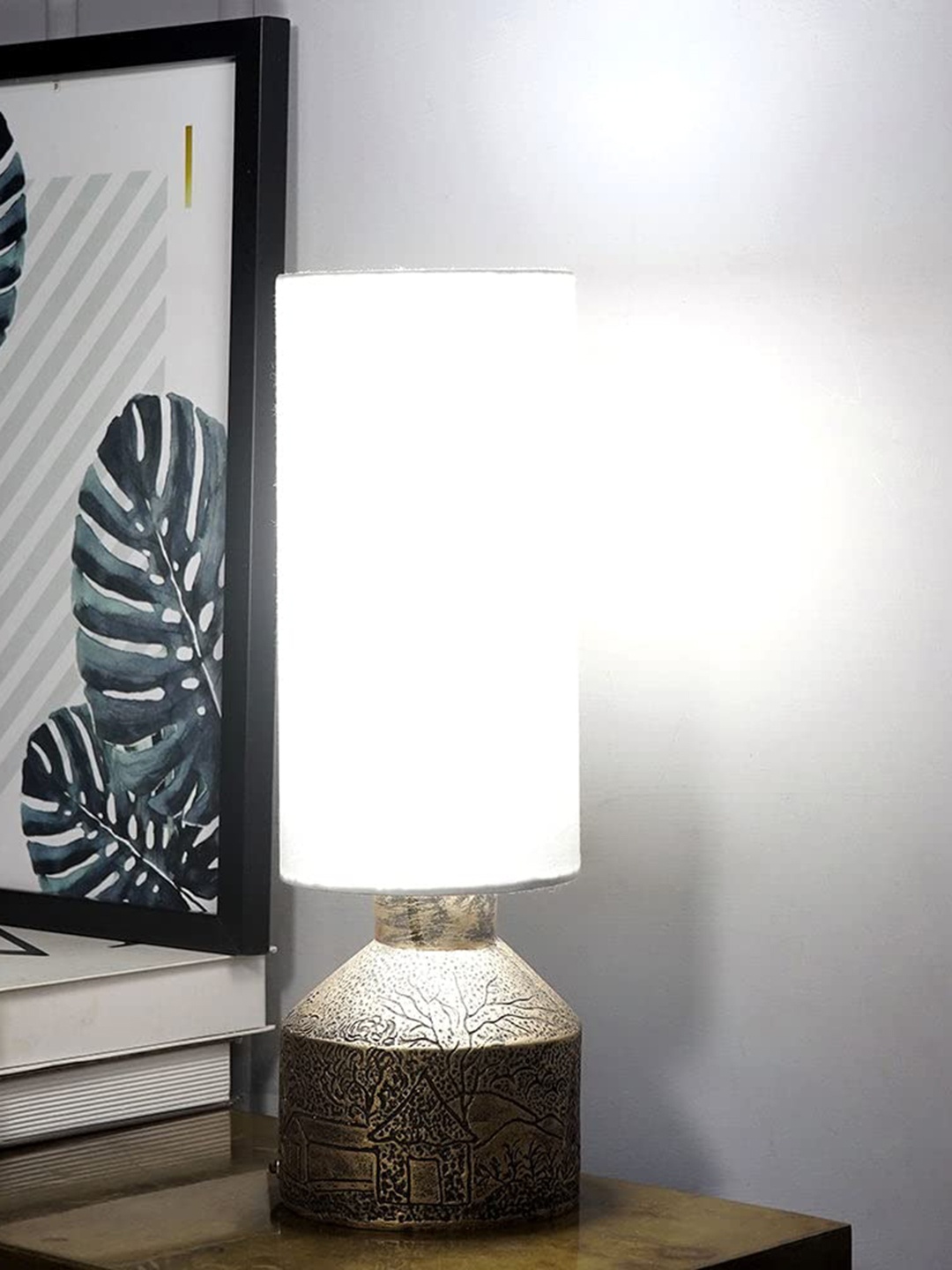 

THE ARTMENT Gold-Toned Impressionist Parietal Art Table Lamp