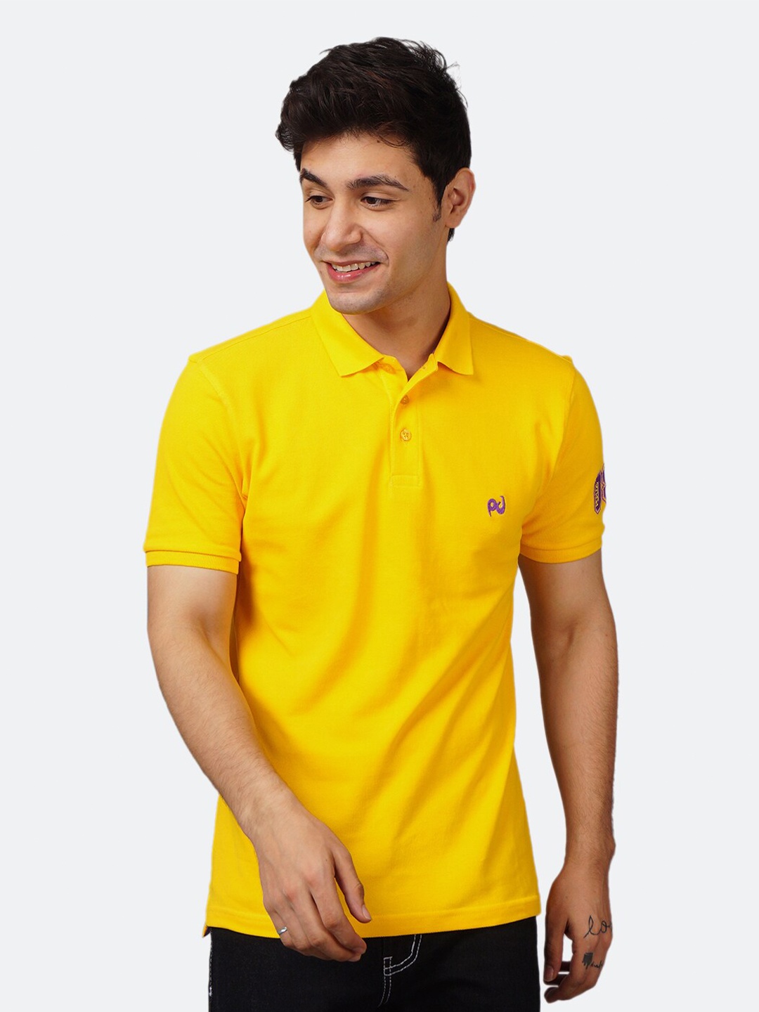 

PEPLOS Men Yellow Polo Collar T-shirt