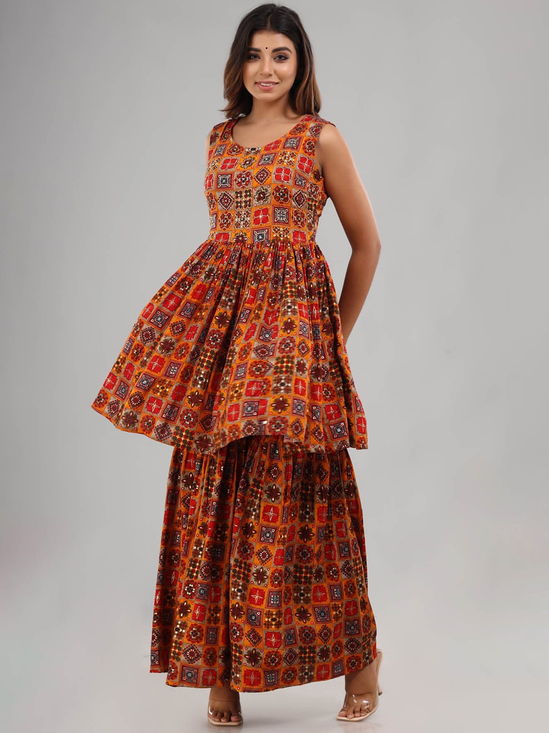 

FASHION DWAR Women Multicoloured Printed Empire Pure Cotton Kurti with Sharara, Multi