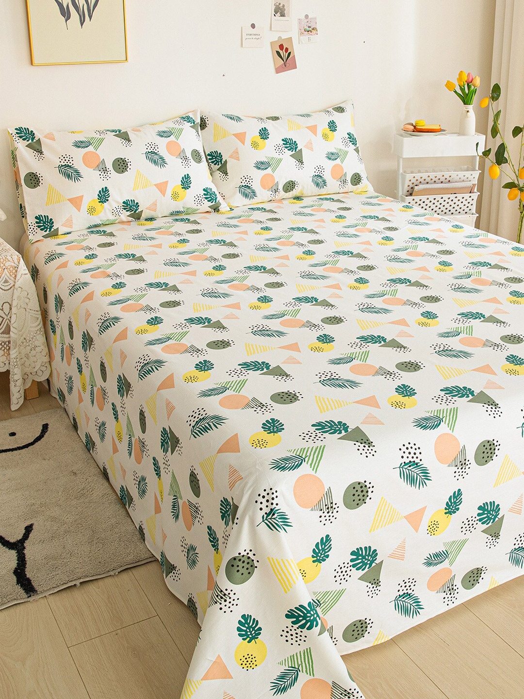 

JC HOME Off White Green Floral 200 TC King Bedsheet with 2 Pillow Covers