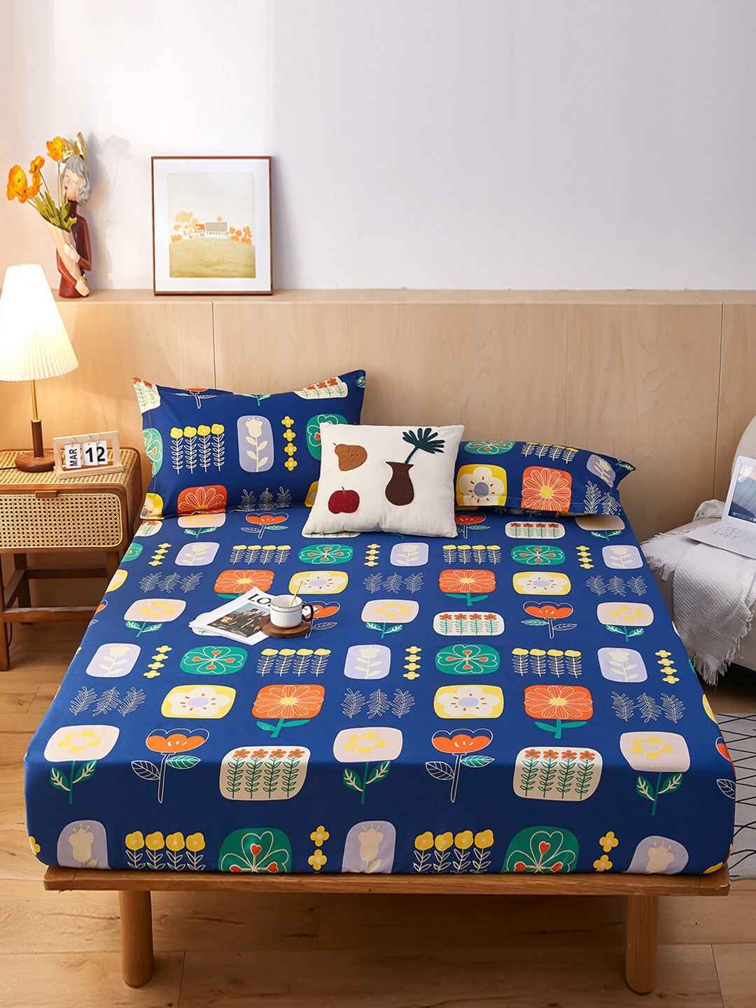 

JC Collection Navy Blue & Yellow Floral Printed 160 TC Queen Bedsheet