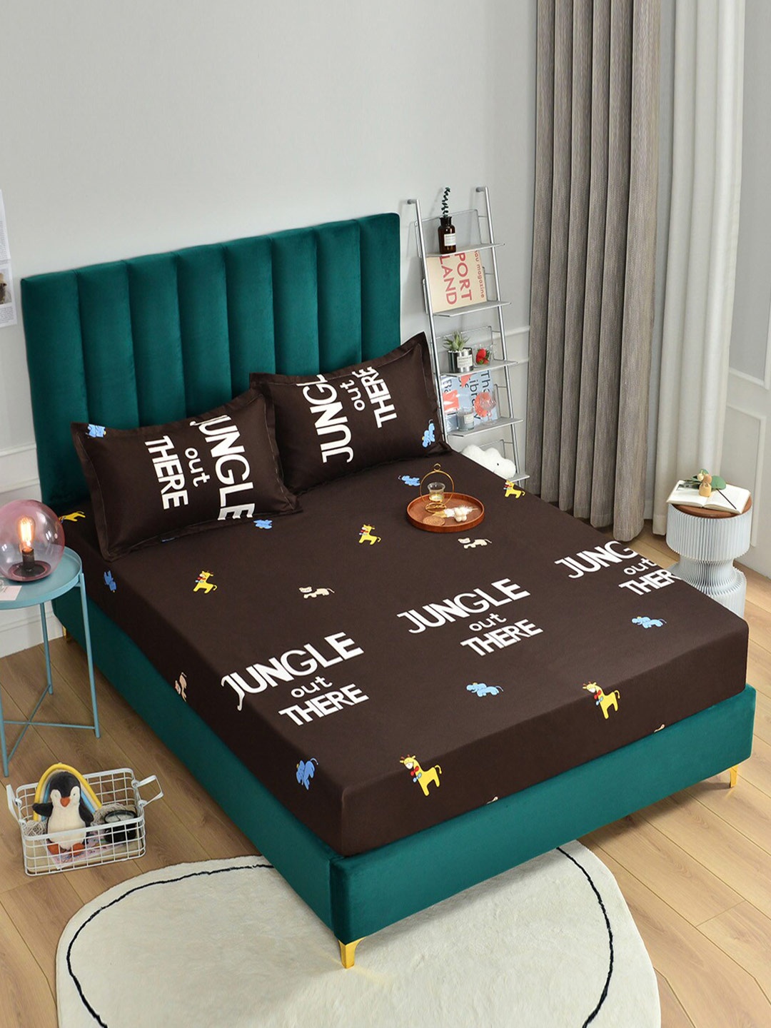 

JC HOME Brown & White Typography 160 TC King Fitted Bedsheet