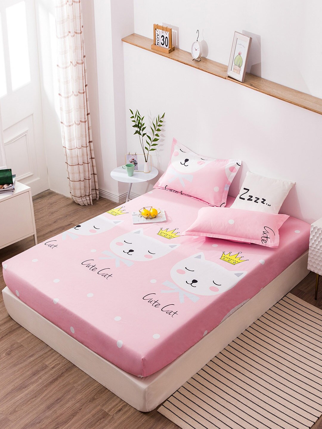 

JC HOME Pink & White Cartoon Printed 160 TC Queen Size Bedsheet with 2 Pillow Covers
