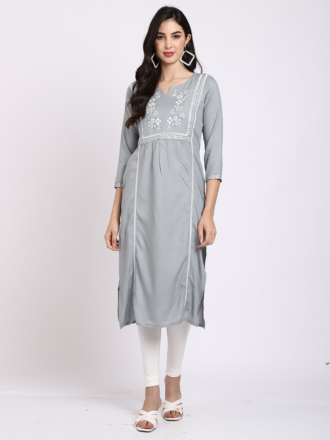 

Rajnandini Women Grey Floral Embroidered Thread Work Kurta