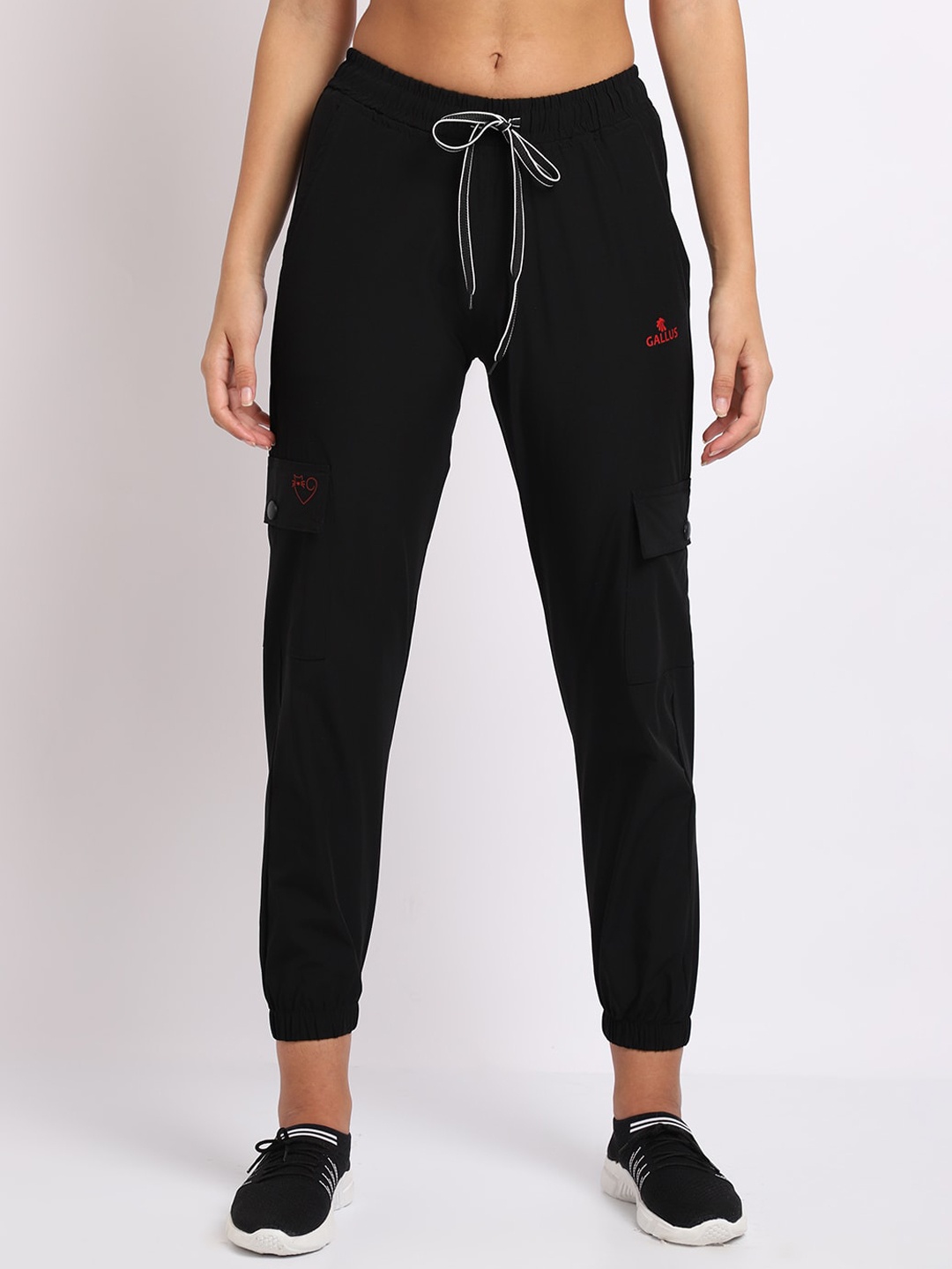 

Gallus Women Black Solid Sports Joggers