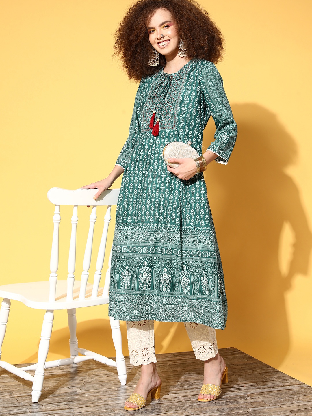 

ZOLA Women Teal Green & Beige Ethnic Motifs Printed Mirror Work Kurta with Trousers