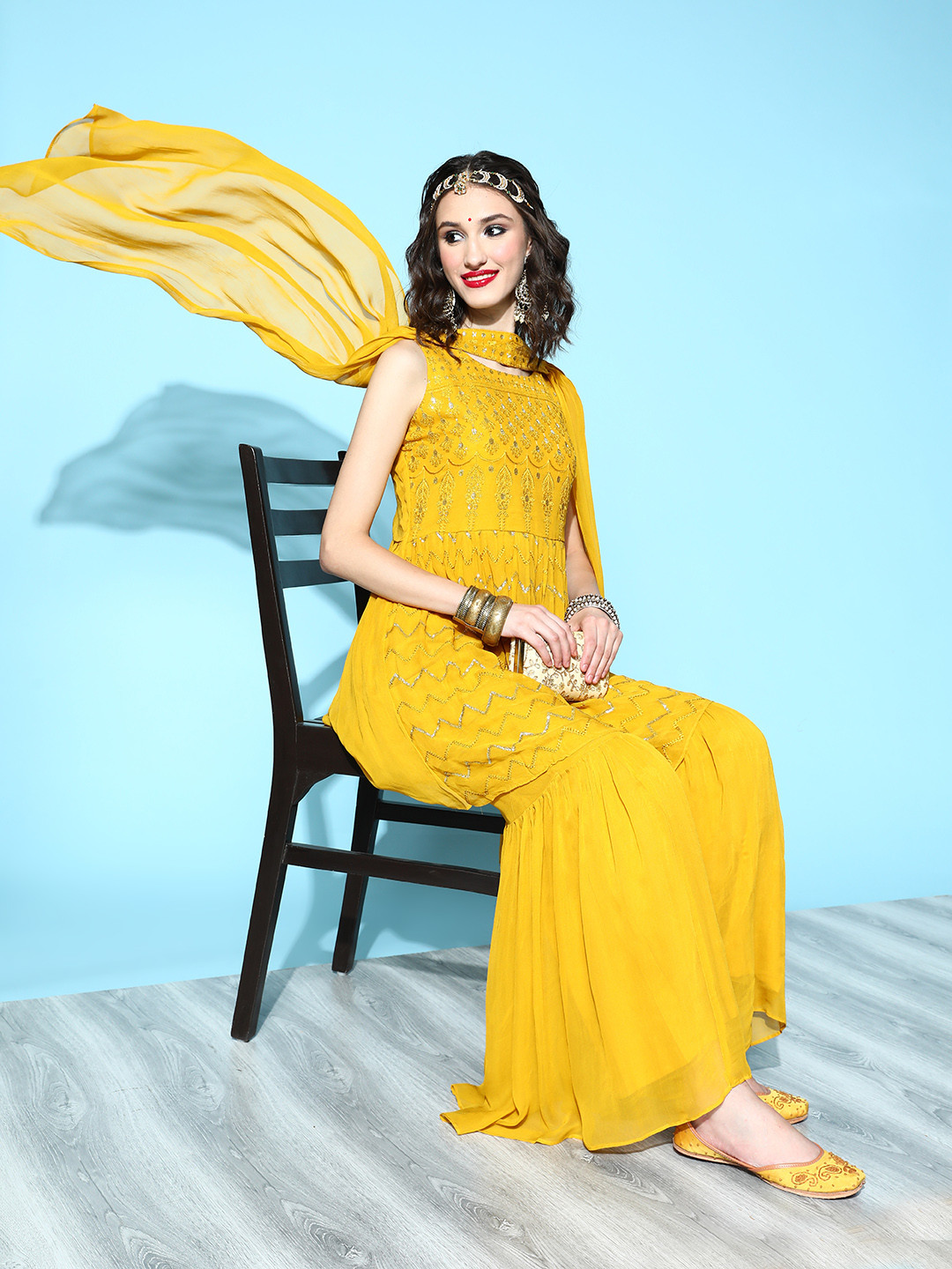 

ZOLA Women Ethnic Motifs Poly-Georgette Bling it On Kurta Set, Yellow
