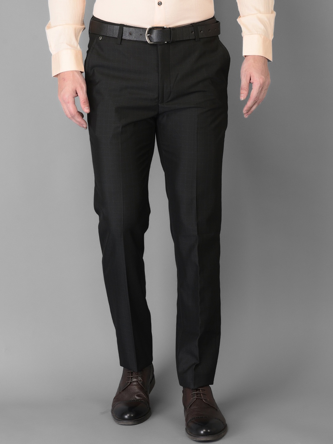 

Canary London Men Black Smart Slim Fit Wrinkle Free Formal Trousers