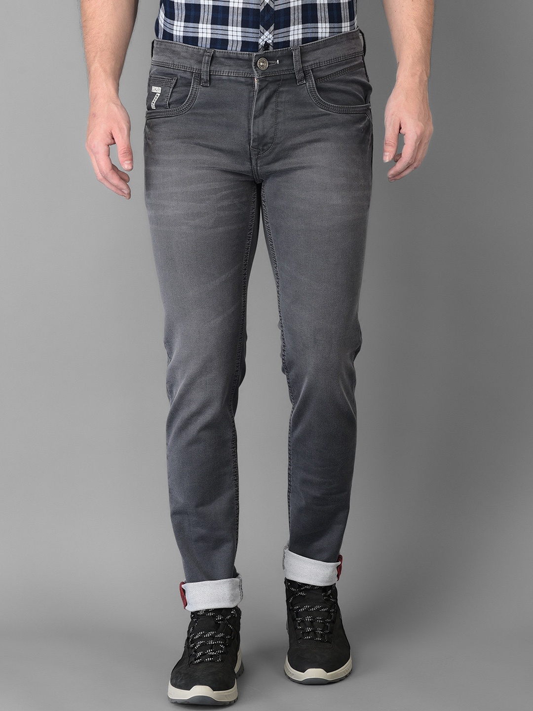 

Canary London Men Grey Smart Slim Fit Low-Rise Light Fade Stretchable Jeans