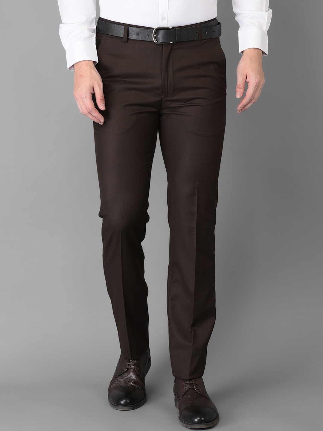 

Canary London Men Brown Smart Slim Fit Wrinkle Free Formal Trousers