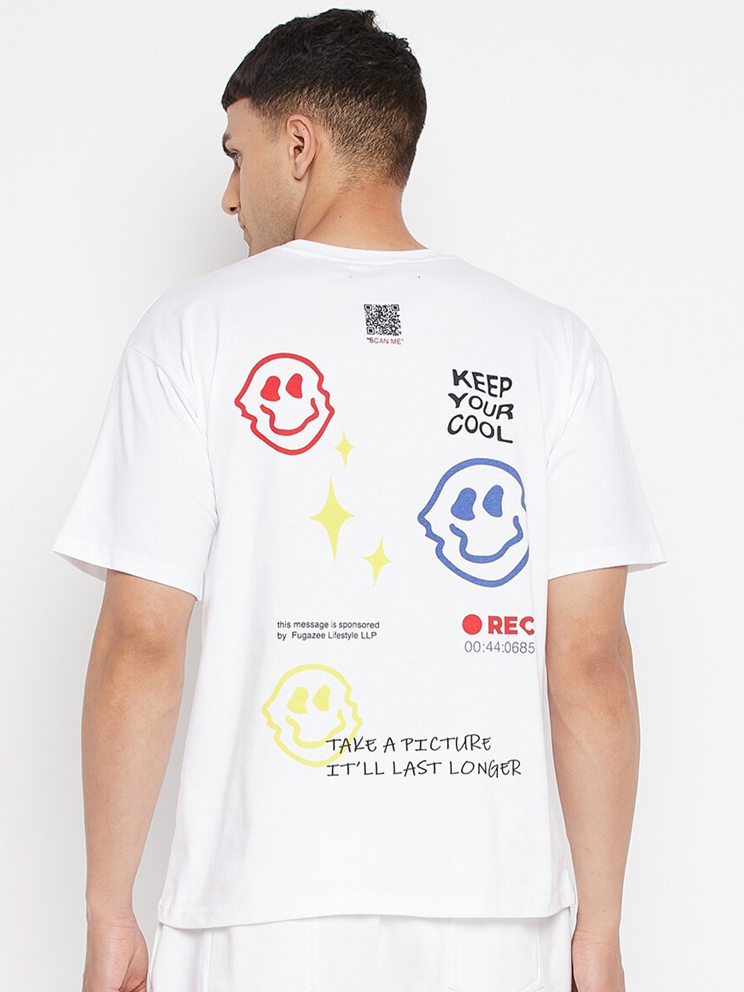 

FUGAZEE Men White Printed Oversized T-shirt