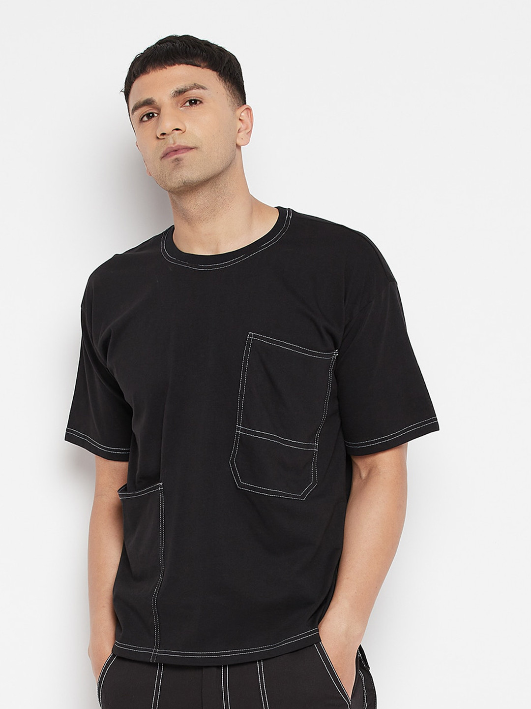 

FUGAZEE Men Black Oversized T-shirt