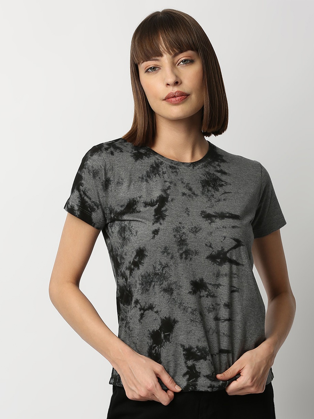 

Disrupt Women Grey Melange Printed T-shirt