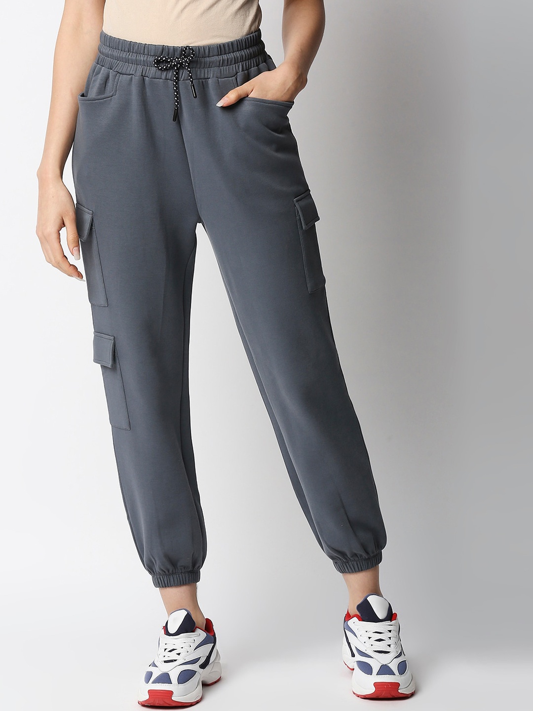 

Disrupt Women Grey Solid Cotton Comfort-Fit Joggers