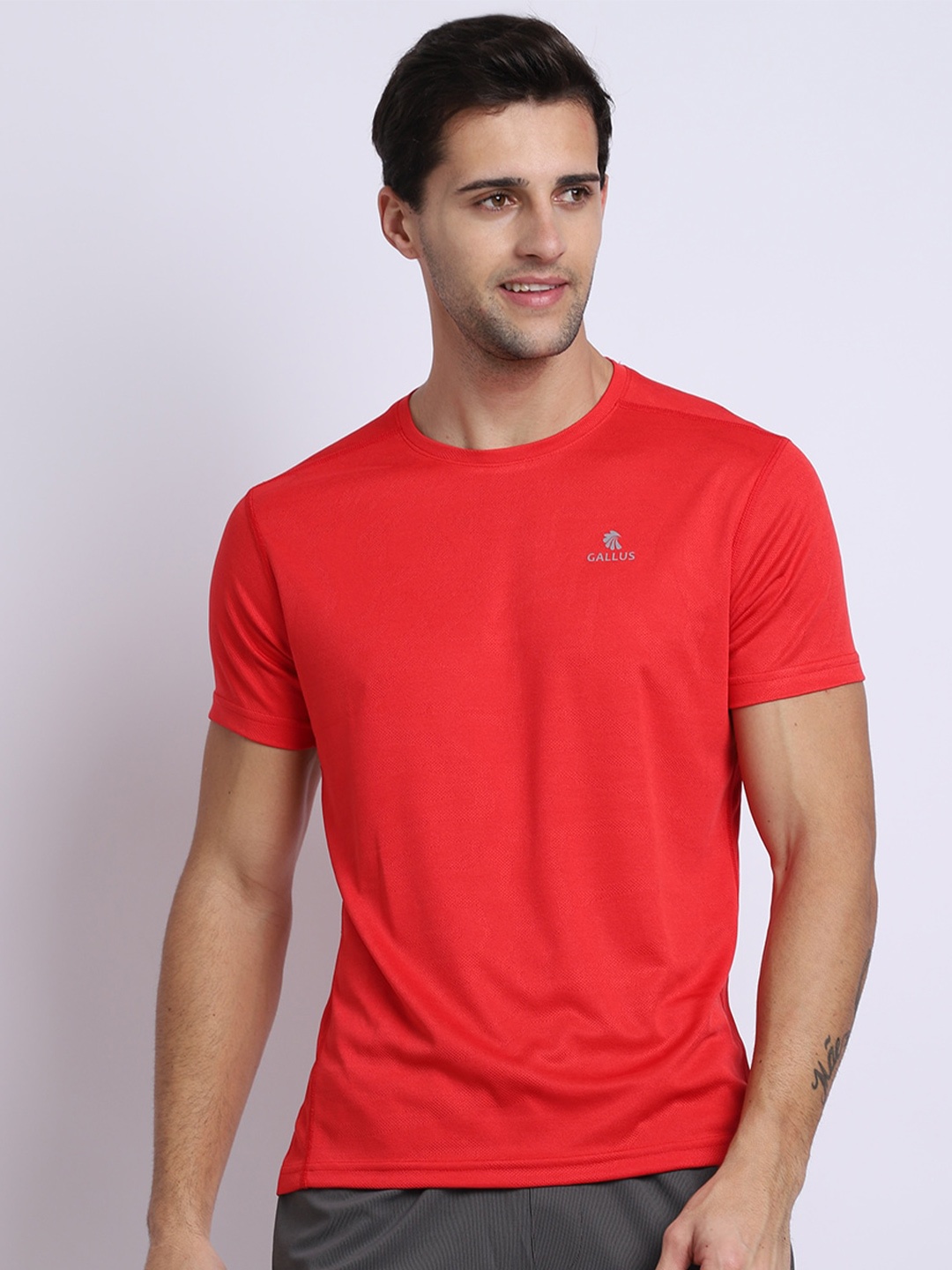 

Gallus Men Red Solid Dri-FIT Training or Gym T-shirt