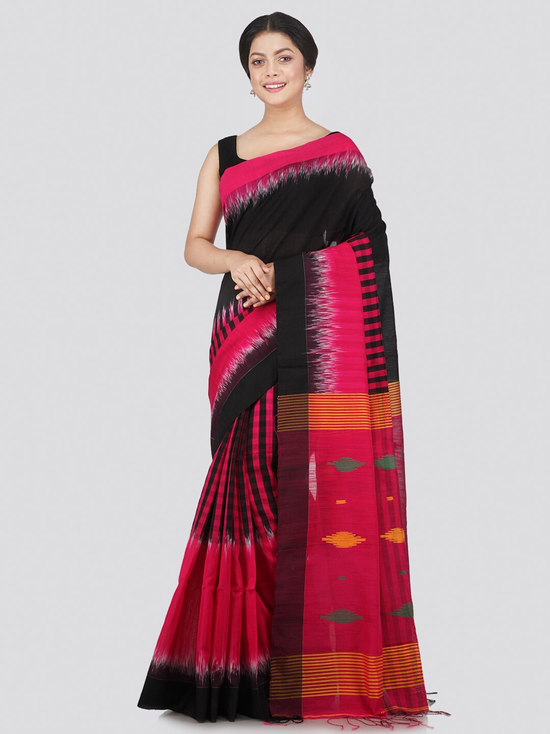 

PinkLoom Black & Magenta Woven Design Saree