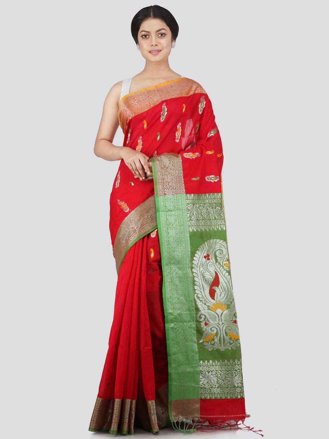 

PinkLoom Red & Green Woven Design Saree