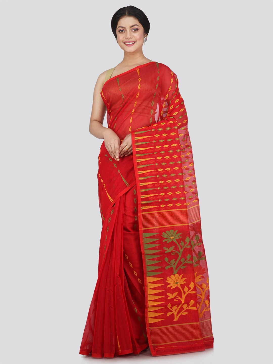 

PinkLoom Red & Green Floral Jamdani Saree