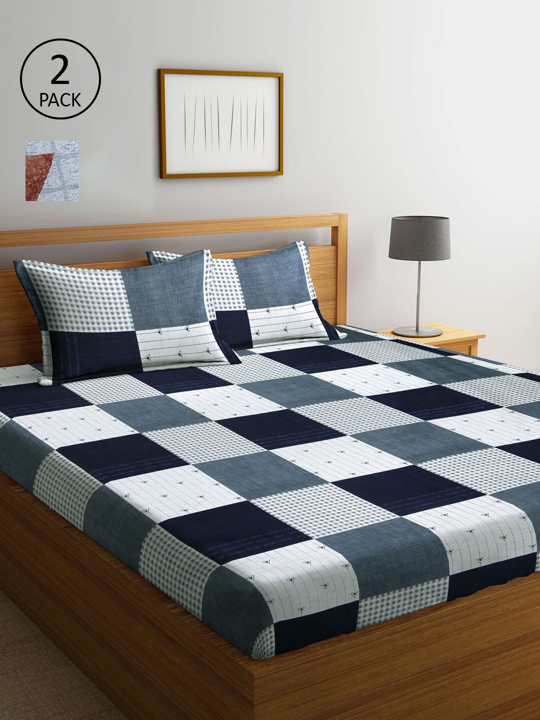 

KLOTTHE Grey & White Geometric 210 TC 2 King Bedsheet with 4 Pillow Covers