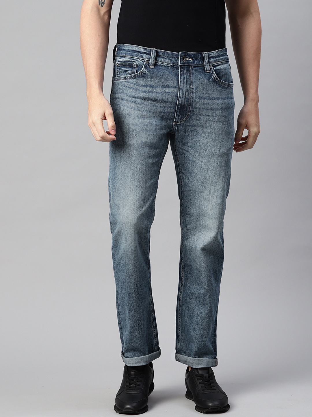 

Marks & Spencer Men Blue Straight Fit Light Fade Stretchable Jeans