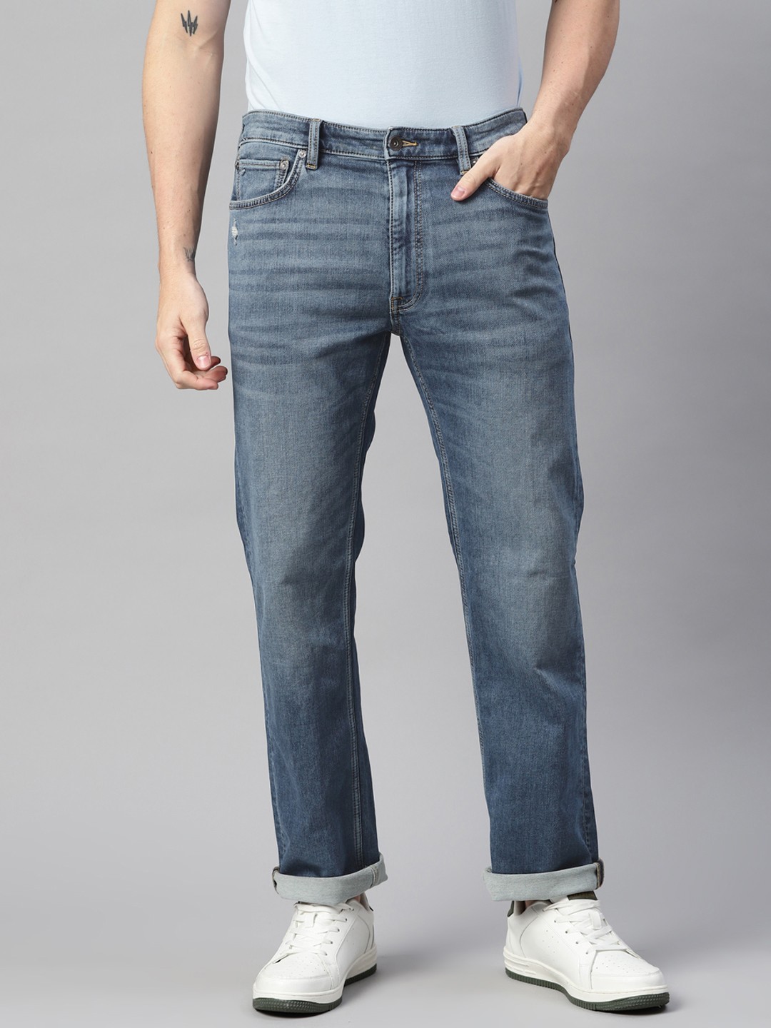 

Marks & Spencer Men Blue Straight Fit Light Fade Jeans