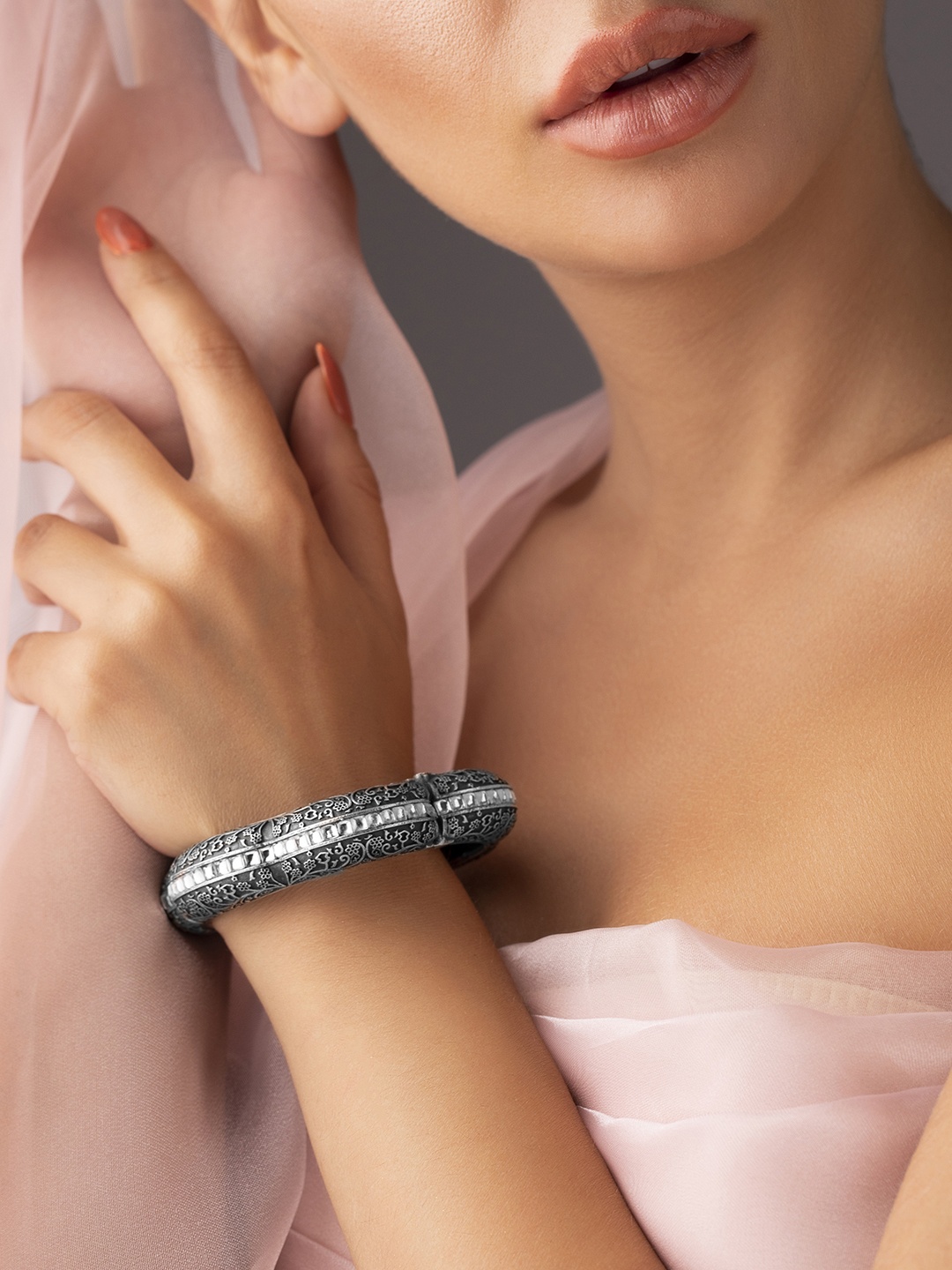 

Rubans Women Silver-Toned Oxidised Silver-Plated Bangle-Style Bracelet
