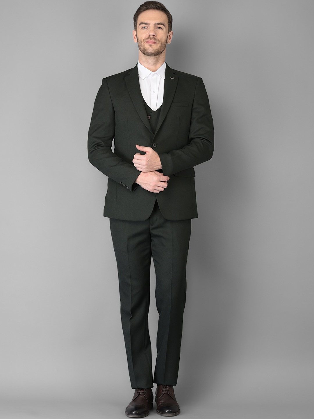 

Canary London Men Green Solid Slim Fit 3-Piece Formal Suit