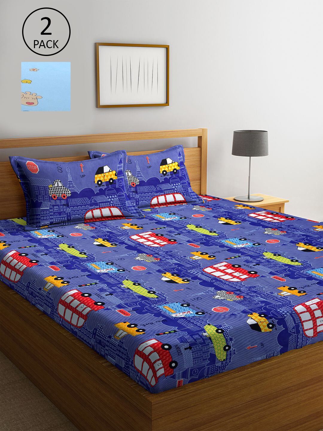 

KLOTTHE Blue & Red Geometric 300 TC 2 King Bedsheet with 4 Pillow Covers