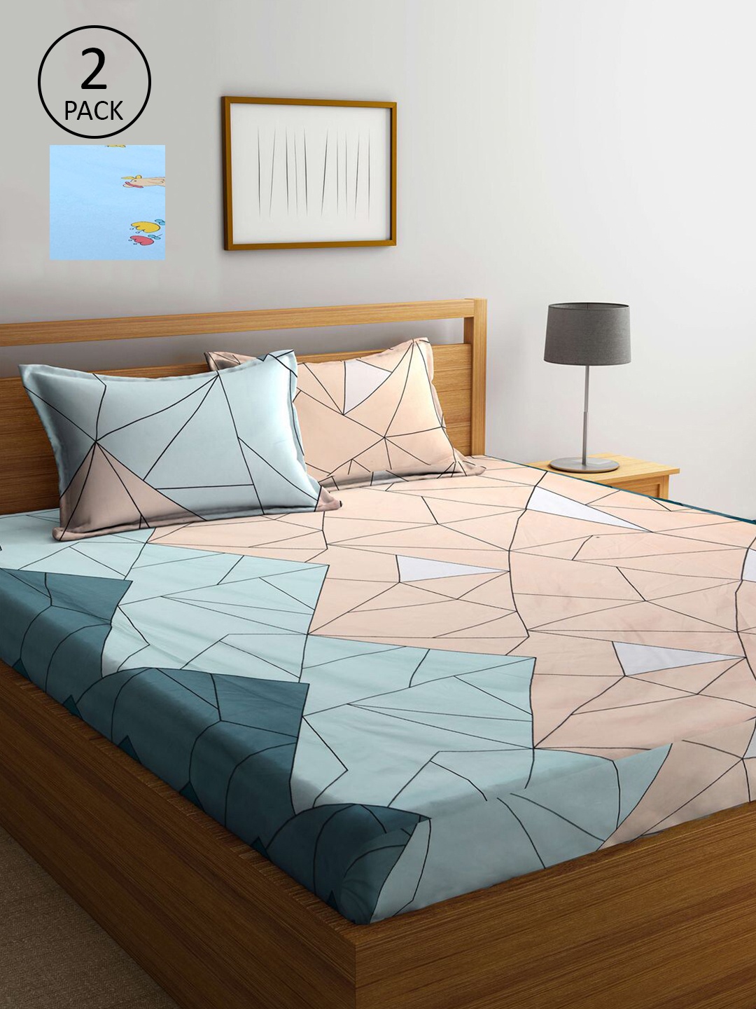 

KLOTTHE Blue & Pink Geometric 210 TC 2 King Bedsheet with 4 Pillow Covers