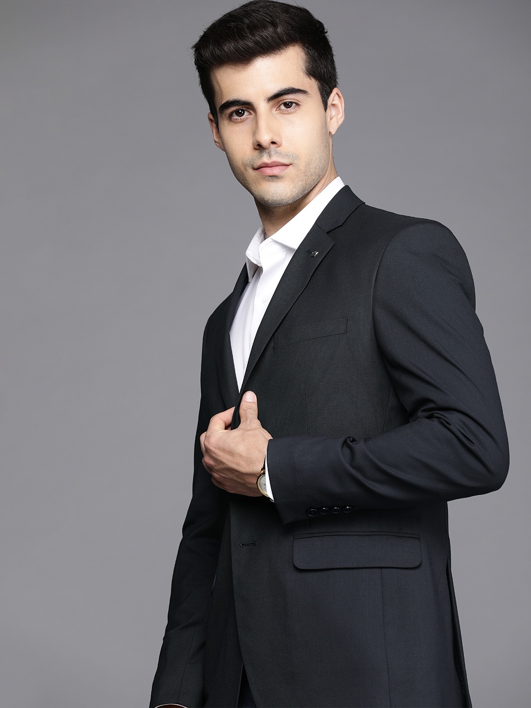

Louis Philippe Men Navy Blue Solid Single-Breasted Slim-Fit Formal Blazer